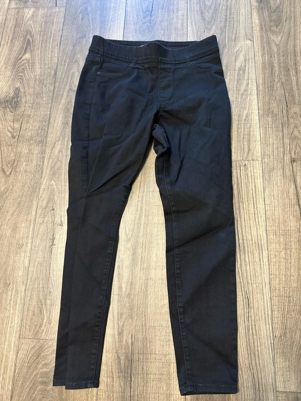 Old Navy Black Super Skinny Jeggings